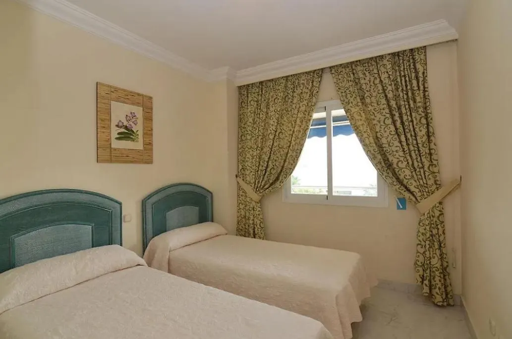 Apartament San Pedro De Alcantara Estupendo Piso 2 Hab, Salon, Wifi Marbella