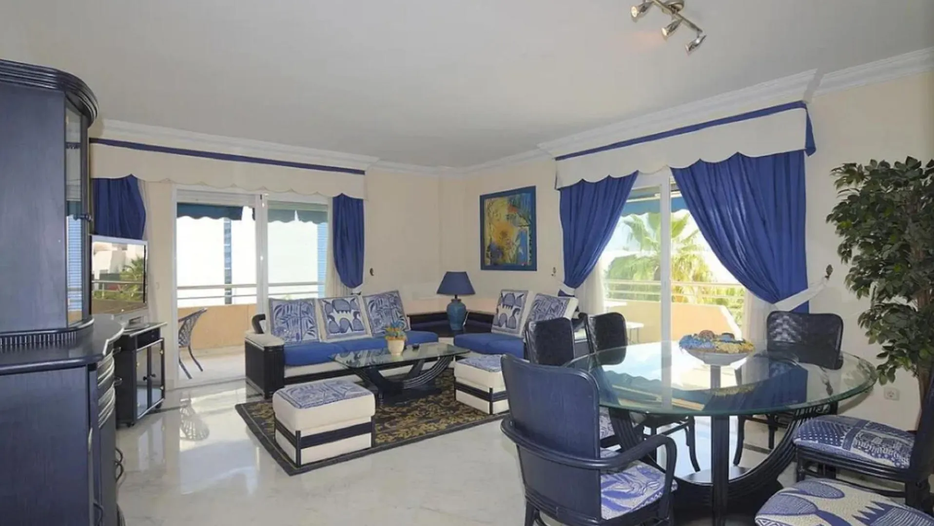 San Pedro De Alcantara Estupendo Piso 2 Hab, Salon, Wifi Apartment Marbella Spain