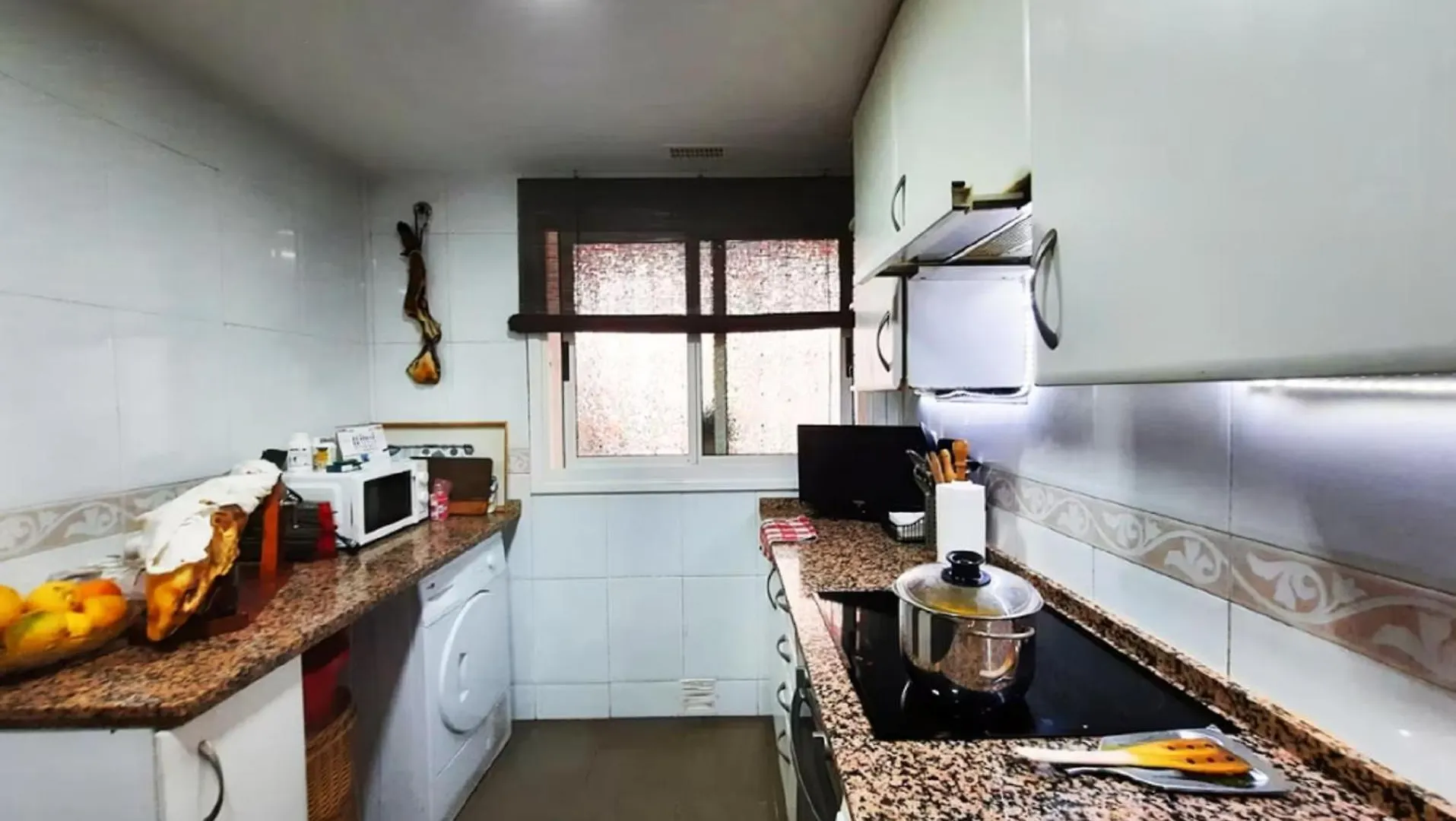 San Pedro De Alcantara Estupendo Piso 2 Hab, Salon, Wifi Apartment Marbella